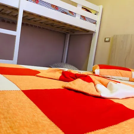 Sala Apartment *