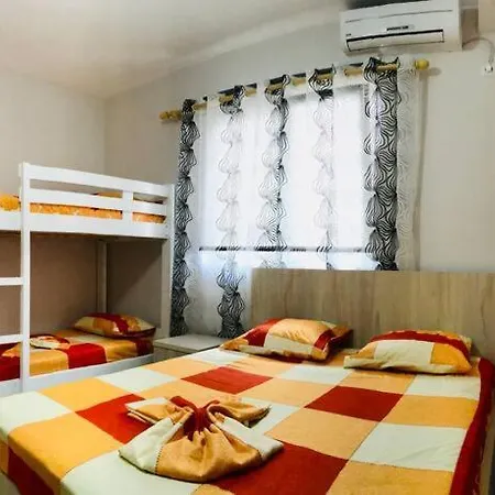 Apartment Sala